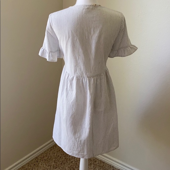 Entro Dress - Picture 5 of 9